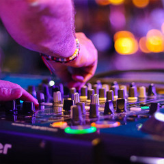Session 4/25 (Live Set)