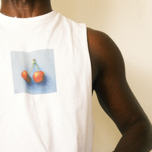 Cherry In The Middle