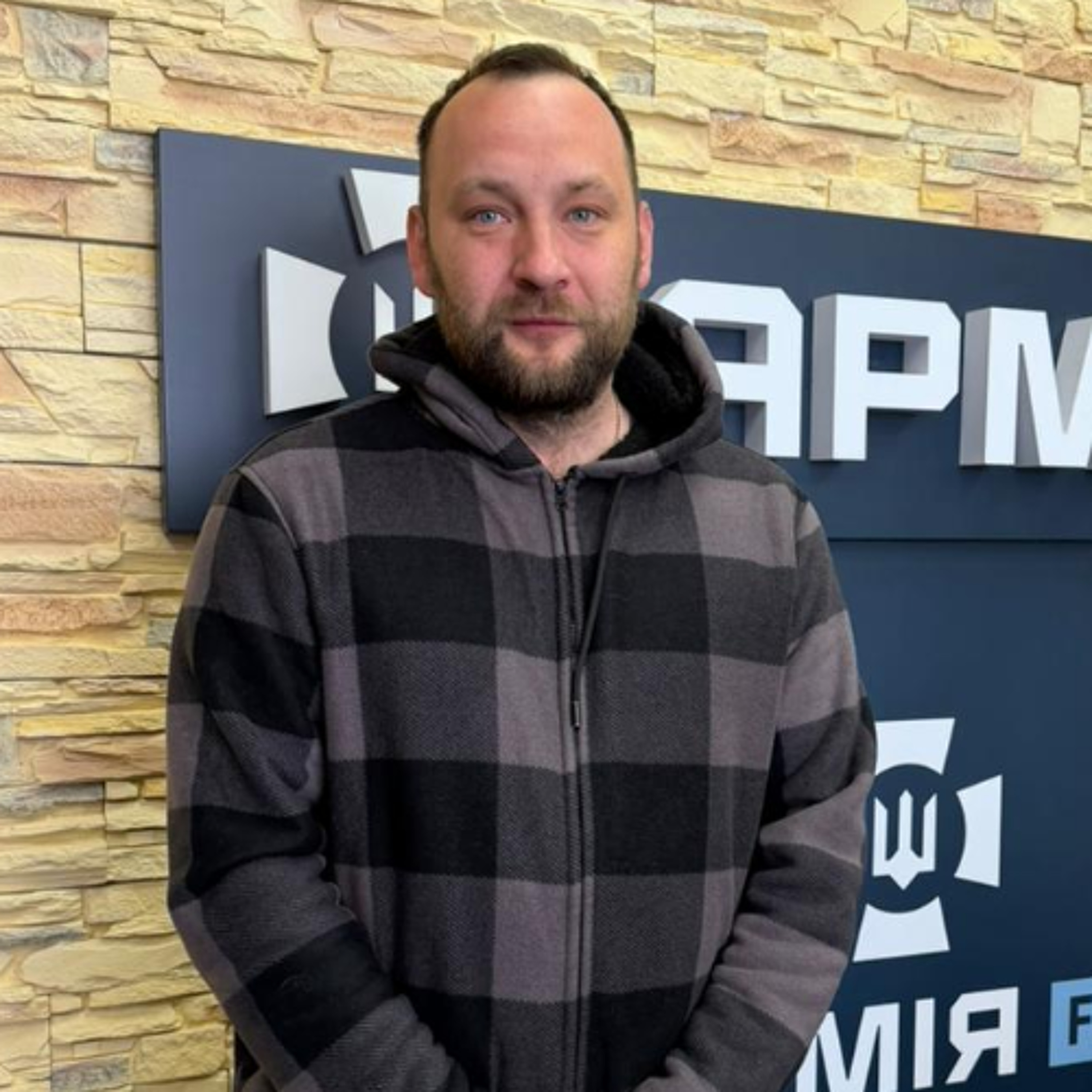 Зламали суркова, "поклали" Starlink у росіян і сіють паніку: як InformNapalm б’є по рф вже 12 років