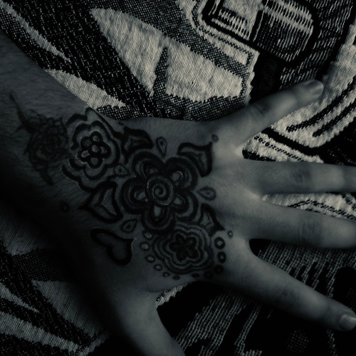 IRRATIONAL (Feat. Pølarøse)