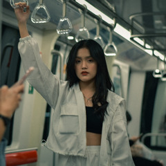 chẳng còn một ai (demo) / thanh thy