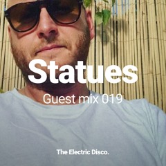 Mix 019: Statues