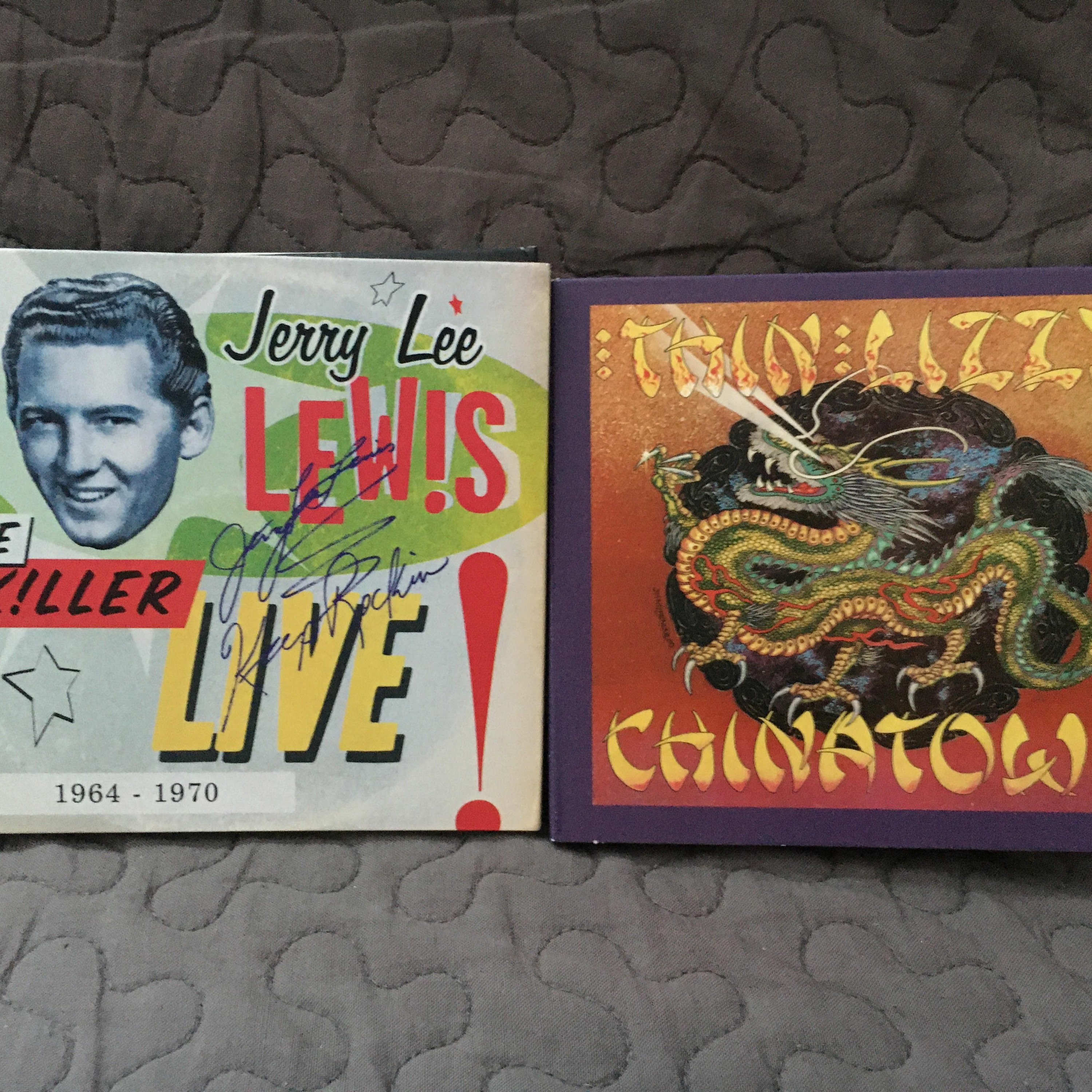 2 X 3 albumia: The "Killer" Live & Killer On The Loose episode artwork