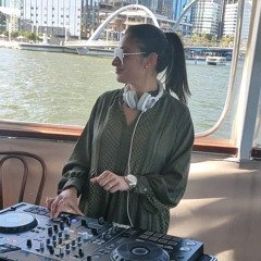 East meets West AfroHouse