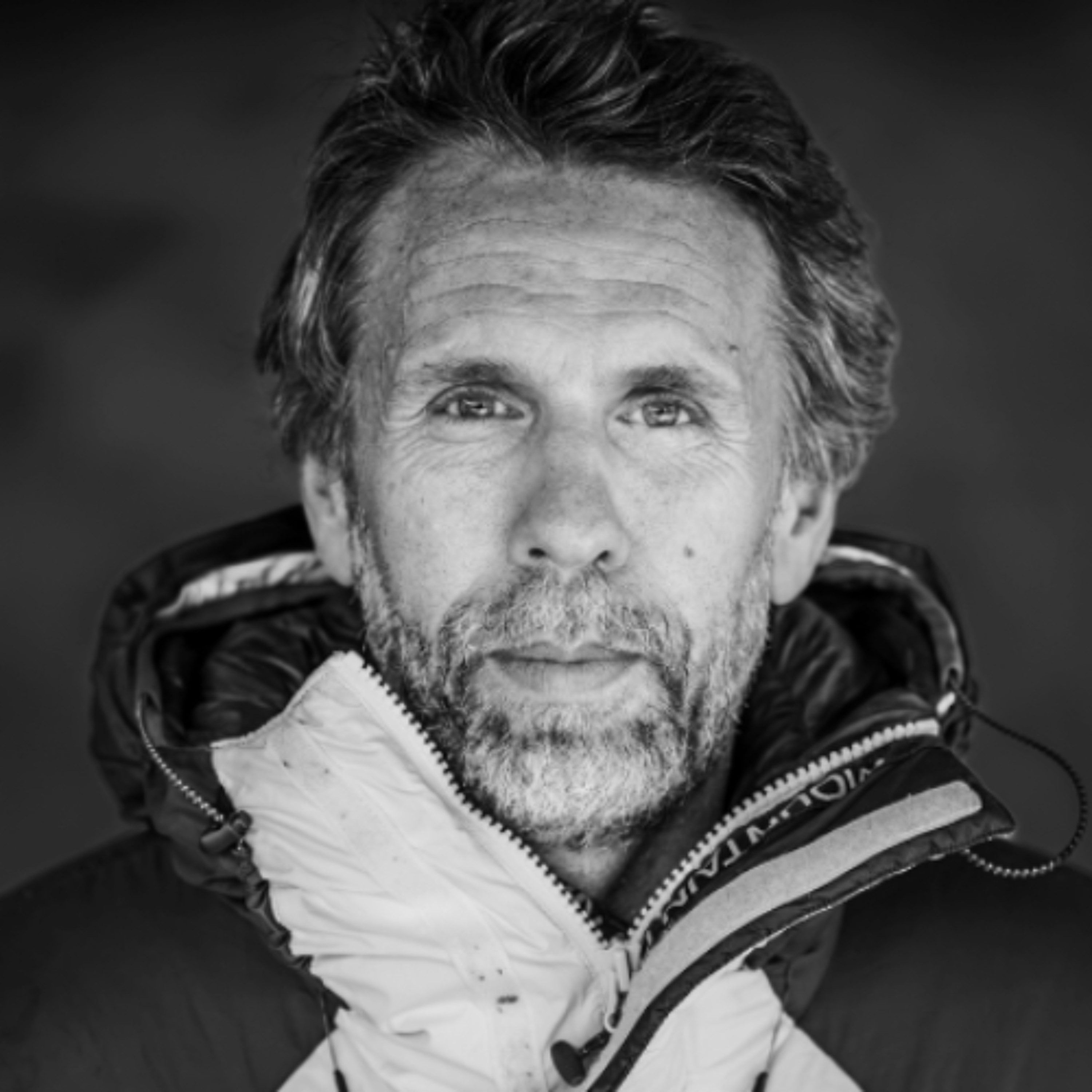 Franck Gazzola: From the Arctic Ice to Ocean Depths—A Lens on Exploration | 23.02.25 thumbnail