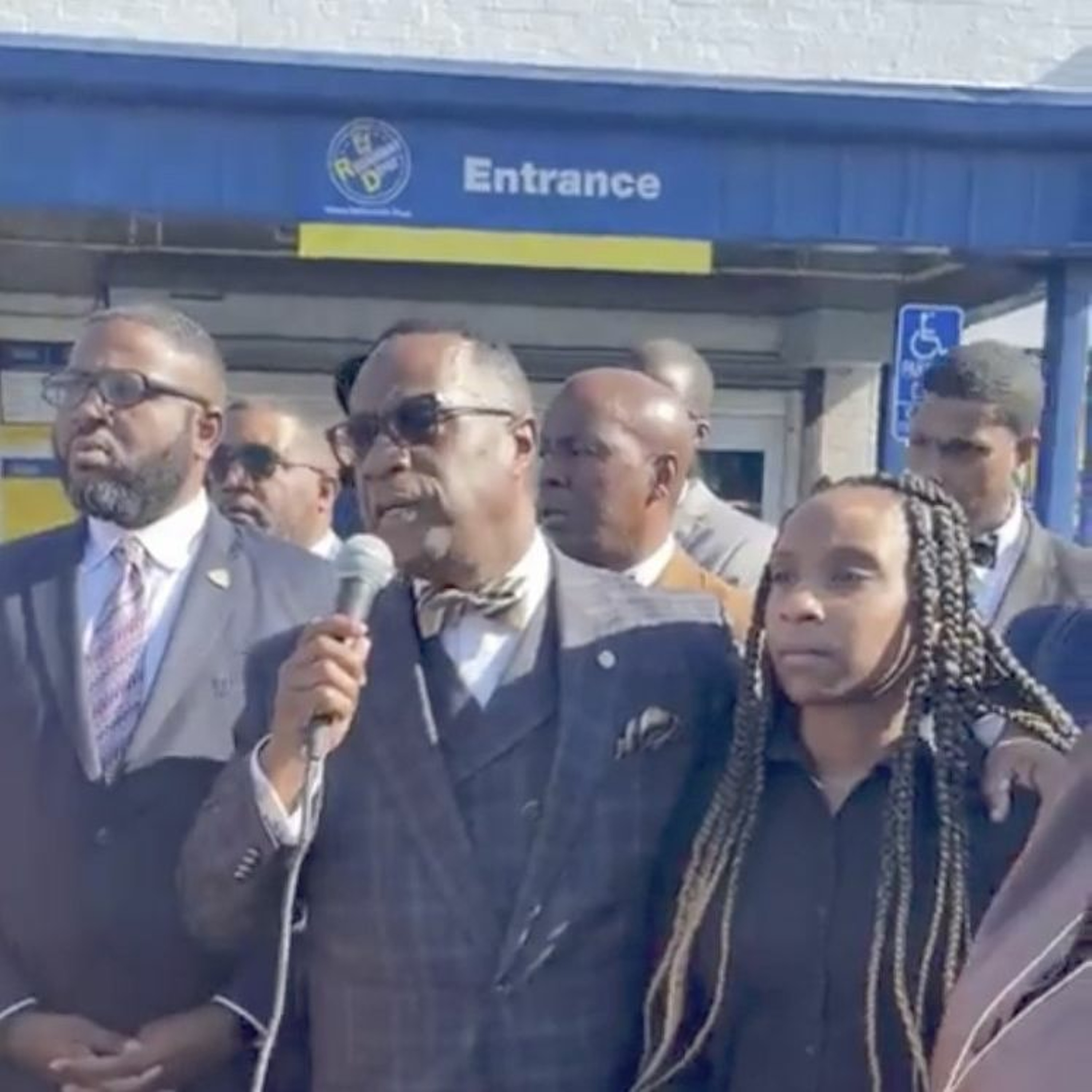 After Restaurant Depot Fires Single Mom, L.A. Coalition Accuses Them of Being ‘Anti Black’ episode artwork