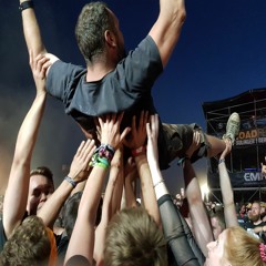 Start A Mosh Pit