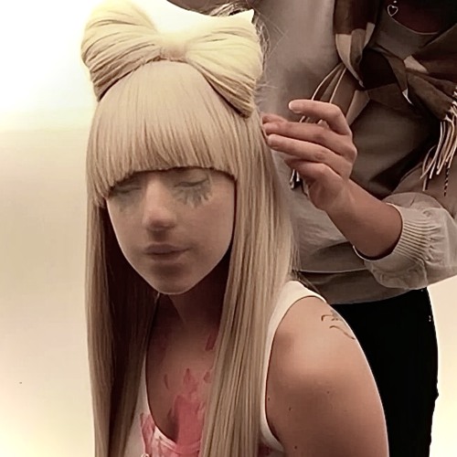 popstarz xD rawr…wtf w/ $LENDERMANE (DJ 3t13 + Scarecrowzarzy)