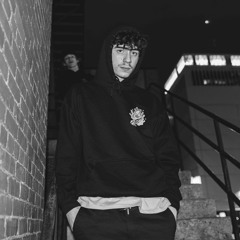 2 Hot (Prod.GIDAN)