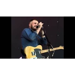Zach Bryan -dublin Lawyers Guns and Money (live)