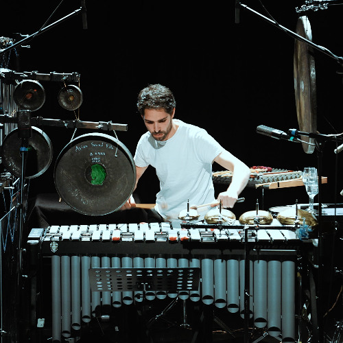 You hold the present as if it were a memory | for percussion and electronics (2024)