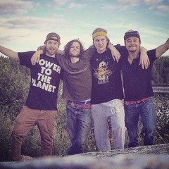 Look At Me When Im Lookin At You - KolaComa