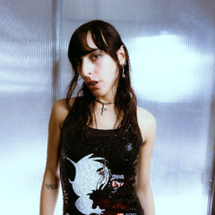 Sarra Wild invites LOVECAT - 25 November 2025