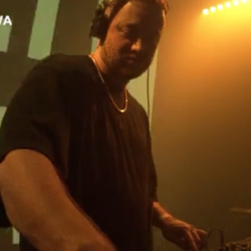 Girls Like Us - Riordan & Smokey Bubblin B Edit