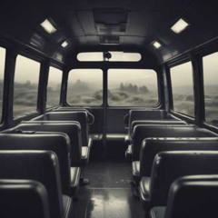 朝の空、灰色のまま