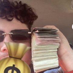 Never Switch Never Fold