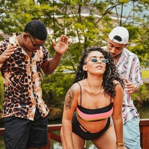 MC ROGER E BIANCA - TUDO NO SIGILO, TUDO NO ESQUEMA [ DJ PEDRO HENRIQUE ] CP Produções