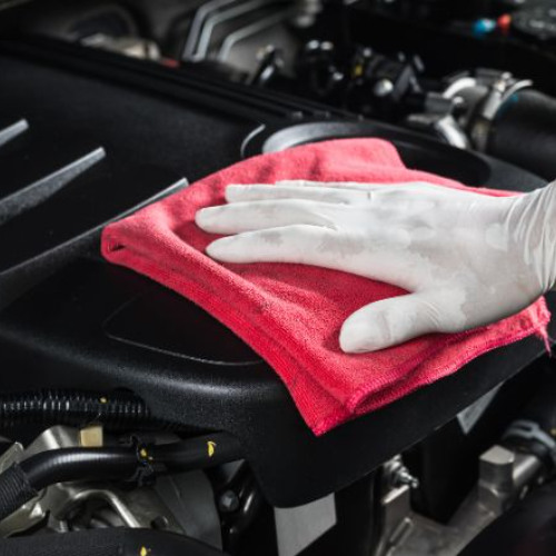 From Grime to Glamour: Detailing Your Engine Bay for the Car Show Spotlight
