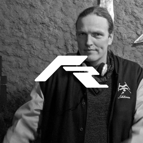 PZ BROADCAST #21 by Gvidas at RADIO VILNIUS (18.2.2023)