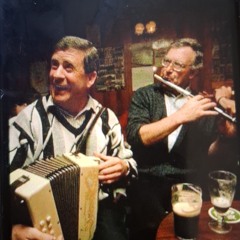 Blonde's Thursday night Session , Miltown Malbay Nov 1988   (Joe O'Connor)