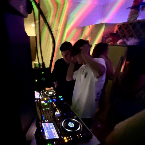 Open format Afro style set