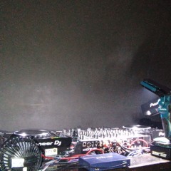 YaRTOS_1056a // Linus Wagner - Dirty Thirty (Saturday 18.10.25)