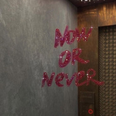 Now or never - 1 hour Techhouse Set