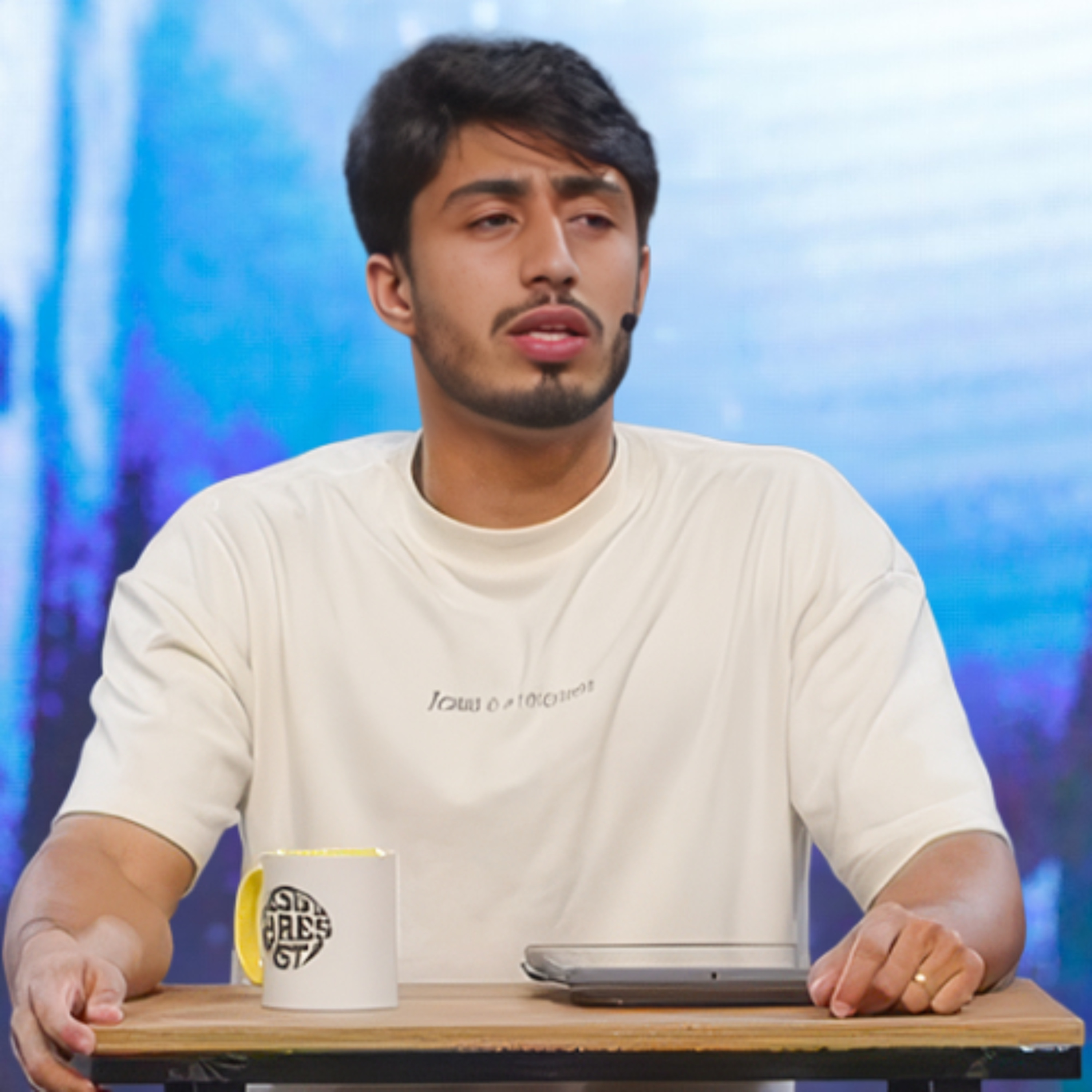 Cristo é suficiente: A verdadeira adoração nasce quando contemplamos Jesus. - Richard Cantalice