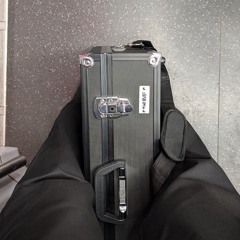 Eclectic Cascade: fluid mix of house and techno that keeps you awake | syssndr