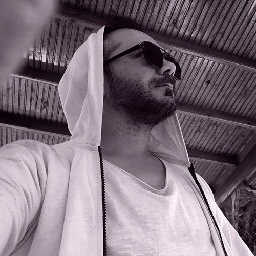 Nelly & Findike - Sensitive (Original Mix)