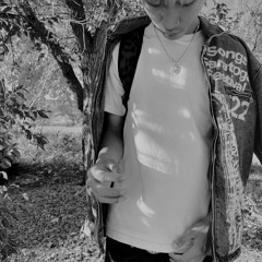 #LiveYaLyfe (Prod. darktheproducer)