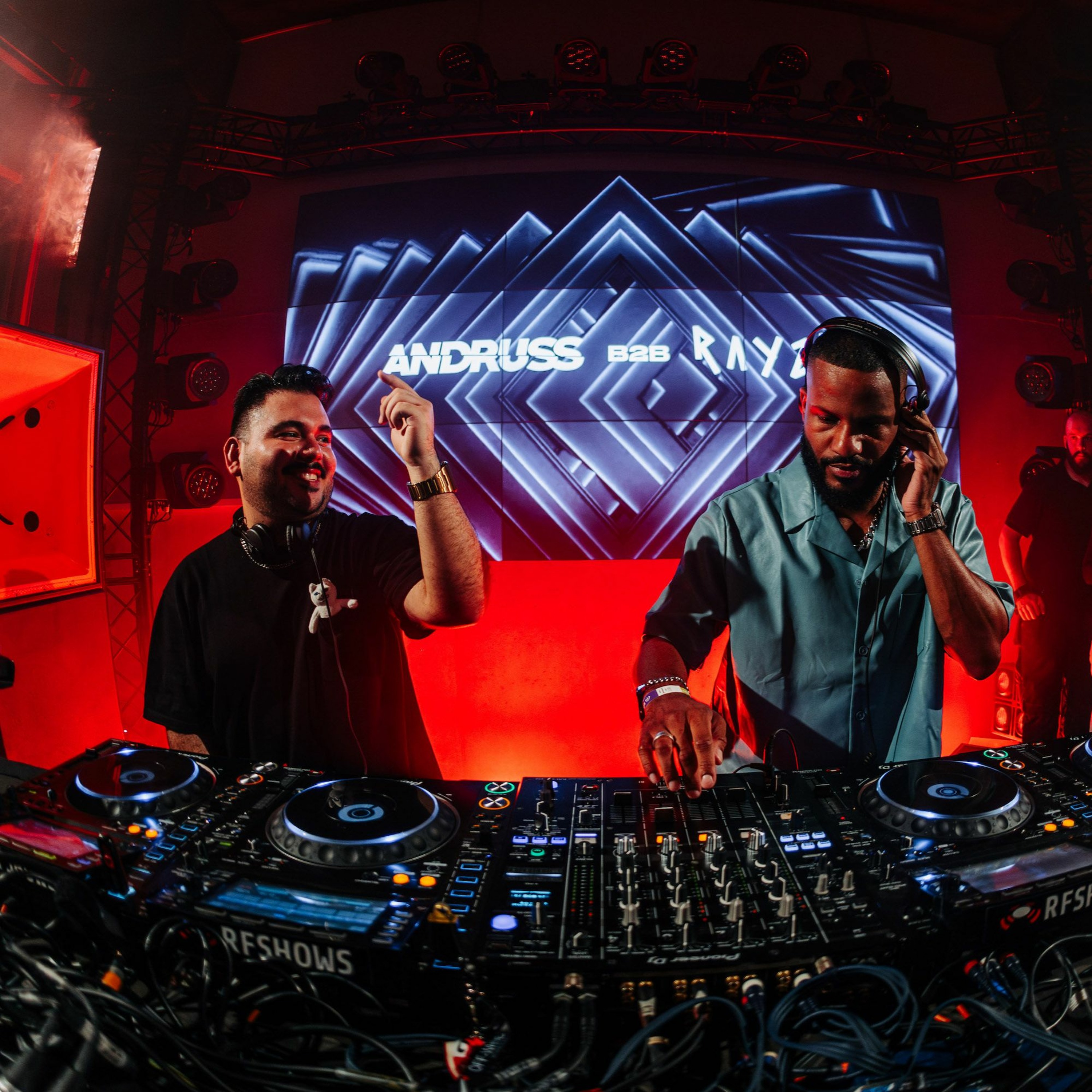 Andruss b2b RAYZIR - Live DJ Set | 1001Tracklists x DJ.Studio pres. Top 101 Producers 2023 ADE Party episode artwork
