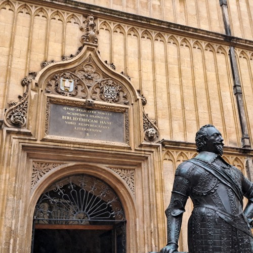 Courtyard Ambience Oxford - Binural