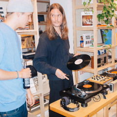 80's italo disco set @ Jade Recordings (dec 23)