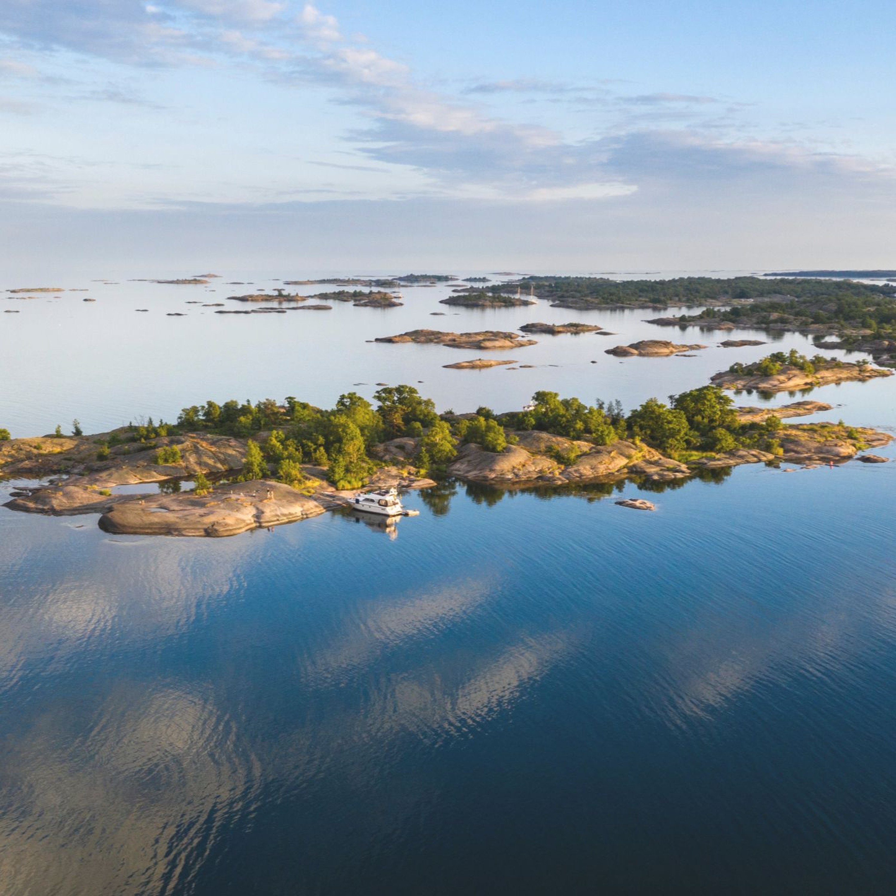 Eric Holmer Won A Swedish Island - Kristin Henning episode artwork