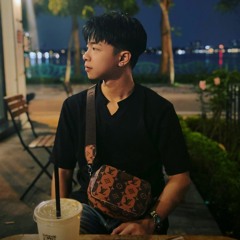 khuôn mặt đáng thương disco