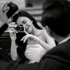 Hôm nay buồn một chút