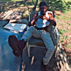 Sauxee Slide On Him 2