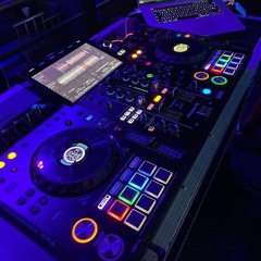 NTS 2K25 - KHI NGƯỜI MÌNH YÊU KHÓC x E LÀ KHÔNG THỂ