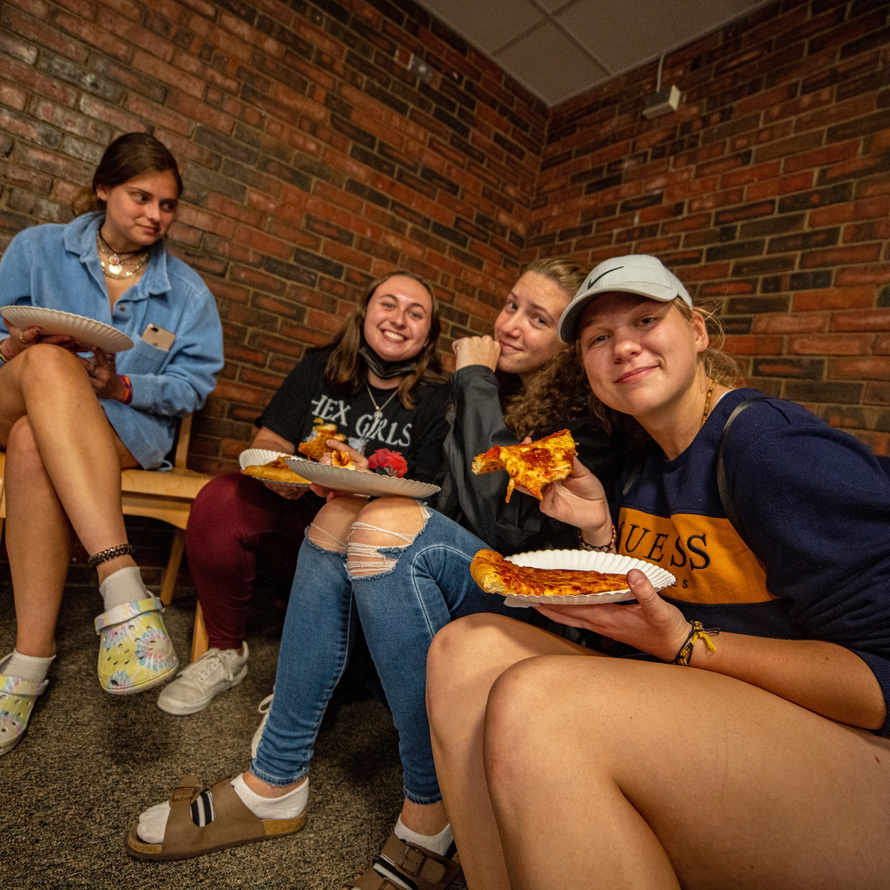What is living on a college campus like in 2022? episode artwork