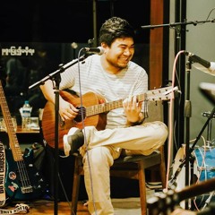 စိမ်းညို့ပြာရီ (Ft. Ah Lynn)