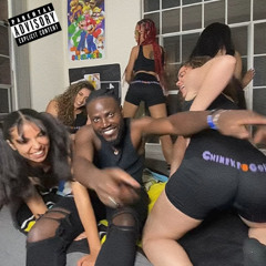 CHOCTIV - 5 FEMALES IN MY BED WITH NO ISSUES