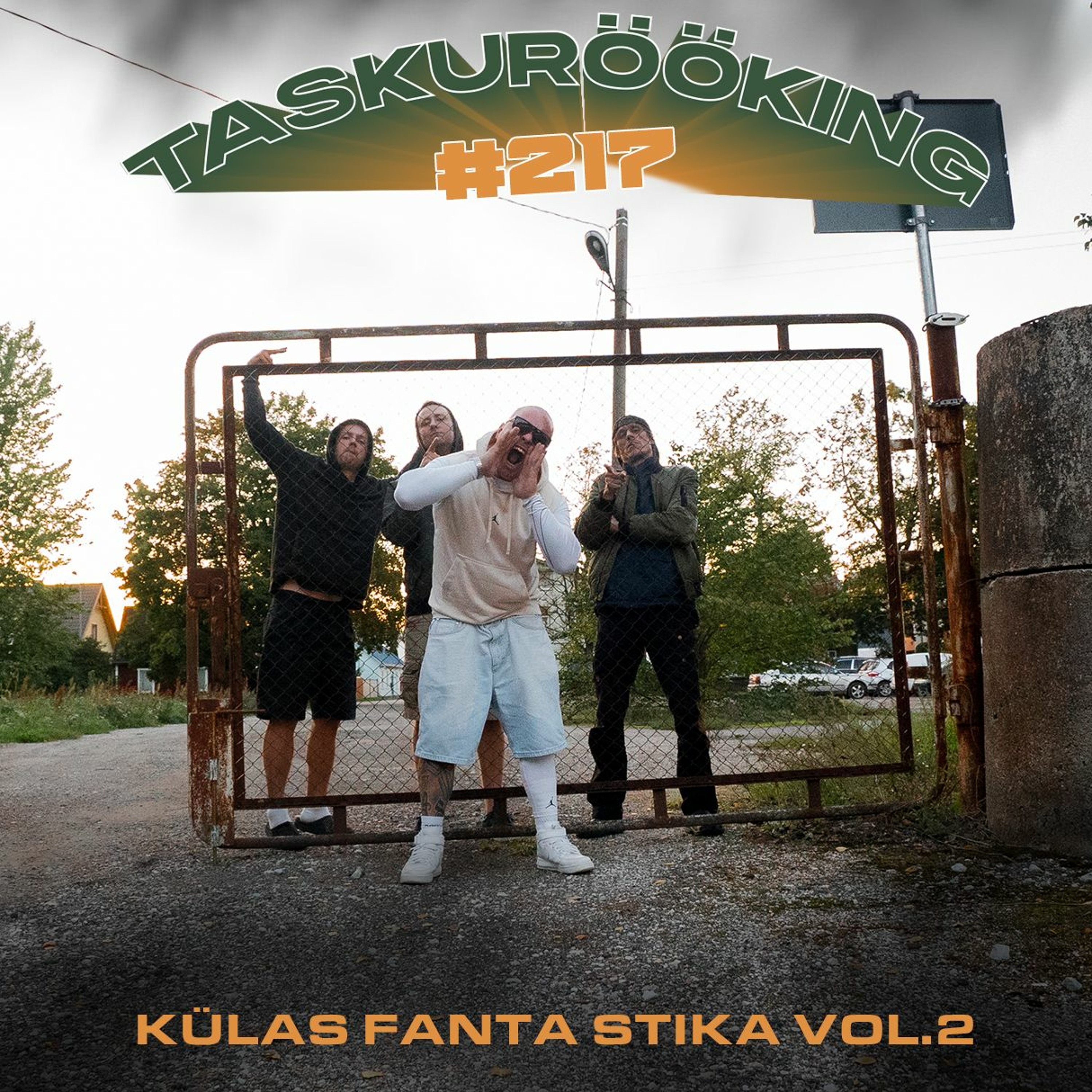 TASKURÖÖKING