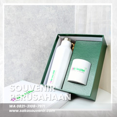 Souvenir Corporate Gift Elegan untuk Mitra Terbaikmu: Investasi dalam Relasi Bisnis yang Tahan Lama