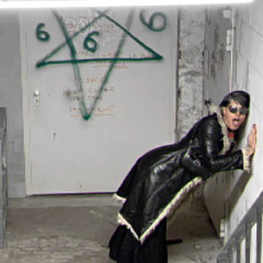 hard and queer ⁺‧₊˚ ཐི⋆♱⋆ཋྀ ˚₊‧⁺