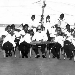 أوركسترا الاذاعة السودانية - عازة في هواك - ألحان خليل فرح