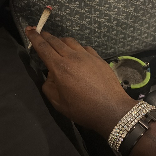 iyrus - south2east [prod. iyrus x nova].mp3