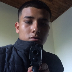 Glock cromada w/@ryancactus (prod.@realmagicballer @lxvecoban)