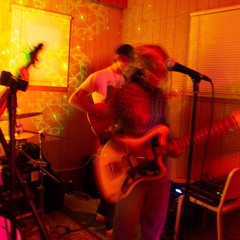 In Between - Foredaze