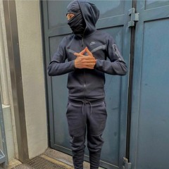 MC LP - Saudade (Official Music Video) Prod. Neffas no Beat